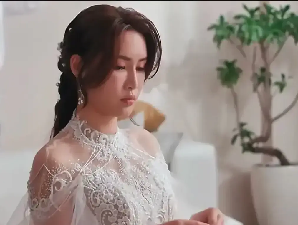 《苏畅-小凤新婚》完整未删减版-艾熙倾情演绎怀旧台味风情-4K高清无删减在线观看-苏畅-小凤新婚夸克网盘免费下载