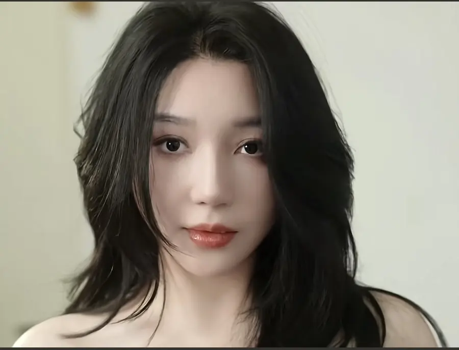 《教母eily》三部曲合集免费下载-教母eily全部作品在线看高清无删减-短剧《三人行》全集观看